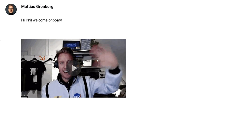 Example of video in an email welcoming a new team member 