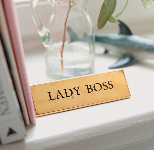 lady-boss-plaque